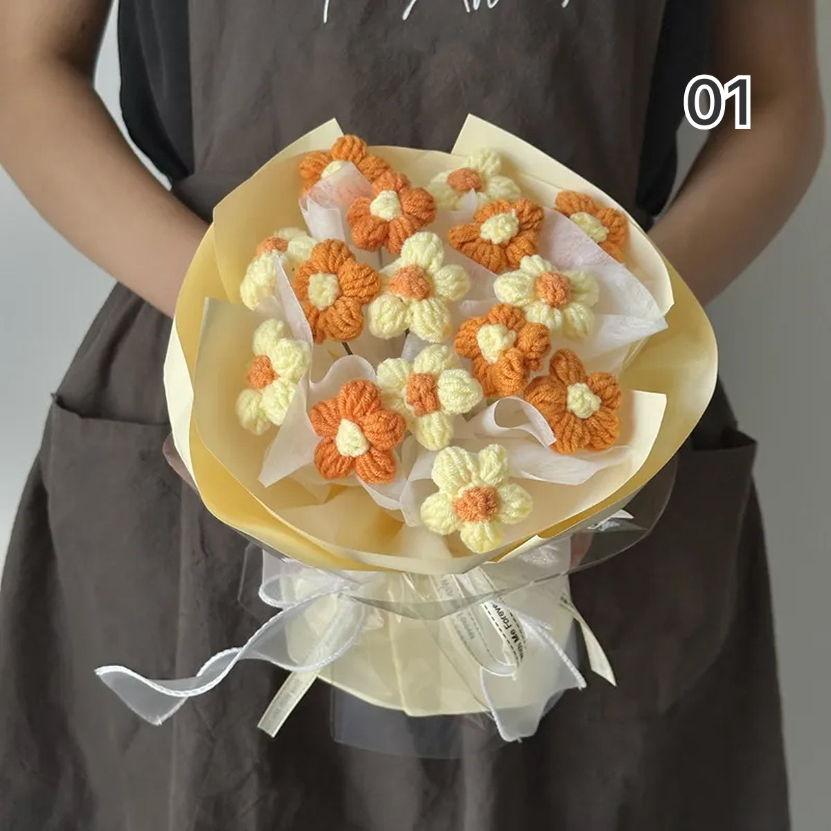 【完成品】ずっと咲き続ける 毛糸の花束（ニットブーケ）｜枯れない手編みフラワー・誕生日やプレゼントに｜全10色・編む手間なし