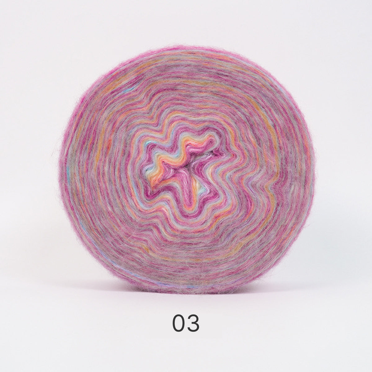 【手編みキット】Fairy Shell Shawl（フェアリーシェルショール）｜シェル模様の透かし編み大判ショール｜玉編みフリンジ・グラデーションヤーン｜編み図＋一部動画付き
