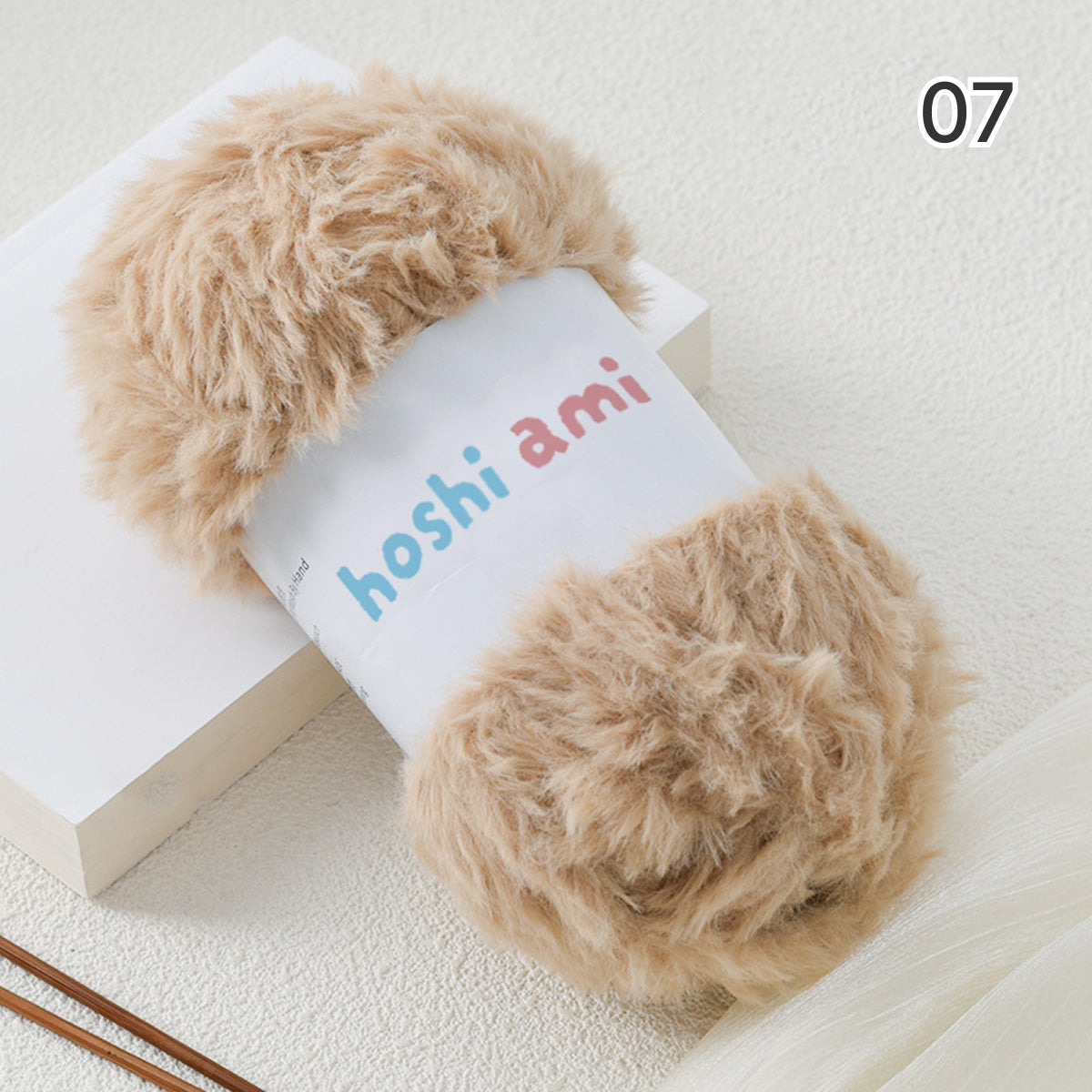 Fake Fur Yarn（フェイクファーヤーン）100g｜極太｜もこもこ エコファー｜星ポンチョ・マフラー・バッグ・ラグ｜全22色