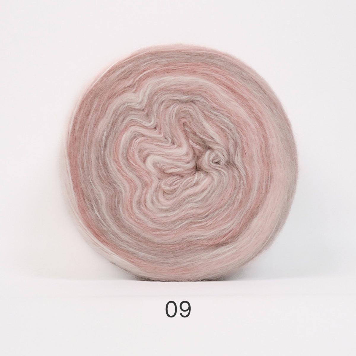Fairy Fur（フェアリーファー）400g｜グラデーションファーヤーン｜やわらかな肌触り・約1320mの大容量大容量｜全10色