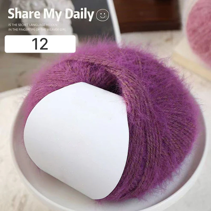 Snow Fur Yarn（スノーファーヤーン）100g｜雪のようなふわふわ感｜全27色 単色ファー毛糸｜マフラー・帽子・スヌード・編みぐるみ向け｜全27色