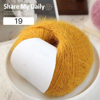 Snow Fur Yarn（スノーファーヤーン）100g｜雪のようなふわふわ感｜全27色 単色ファー毛糸｜マフラー・帽子・スヌード・編みぐるみ向け｜全27色