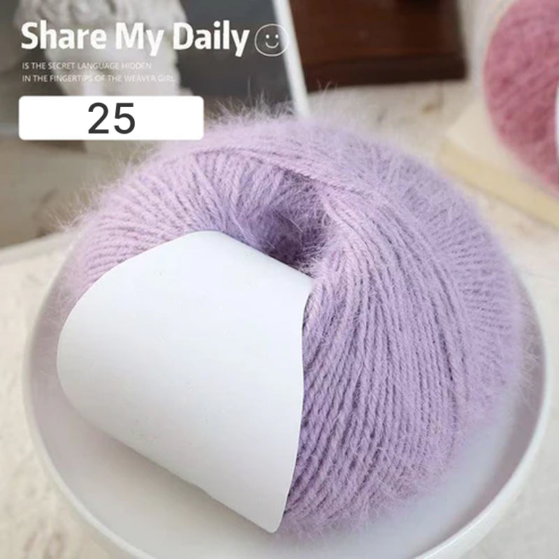 Snow Fur Yarn（スノーファーヤーン）100g｜雪のようなふわふわ感｜全27色 単色ファー毛糸｜マフラー・帽子・スヌード・編みぐるみ向け｜全27色