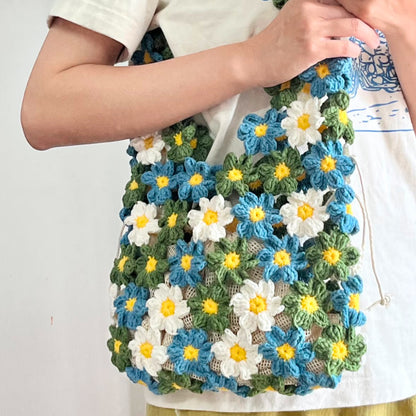 【手編みキット】花畑バッグ ｜インナーバッグ付き｜ぷっくりお花のモチーフ編みトートバッグ｜まるで持ち歩く花束｜春 夏 デイジーバッグ 編みレシピ付き