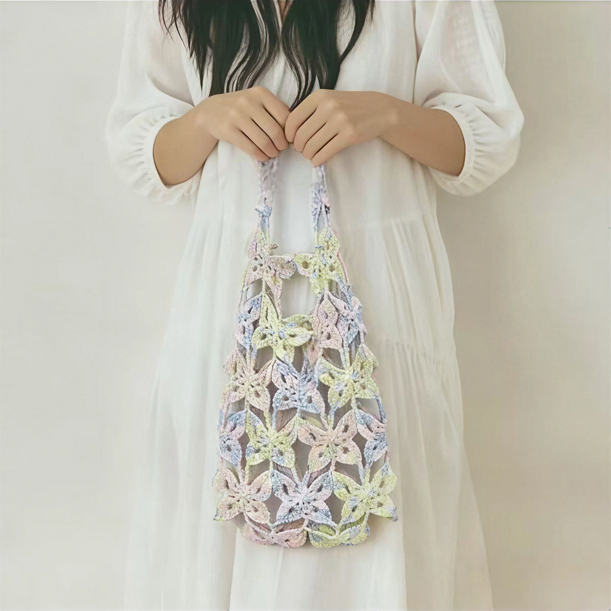 【手編みキット】Monet Chou Bag（モネ チョウ バッグ）｜涼やかな透かし蝶型デザイン｜持ち歩くアート｜夏糸Monet Modal｜インナーバッグ付き｜編み図＋一部動画付き
