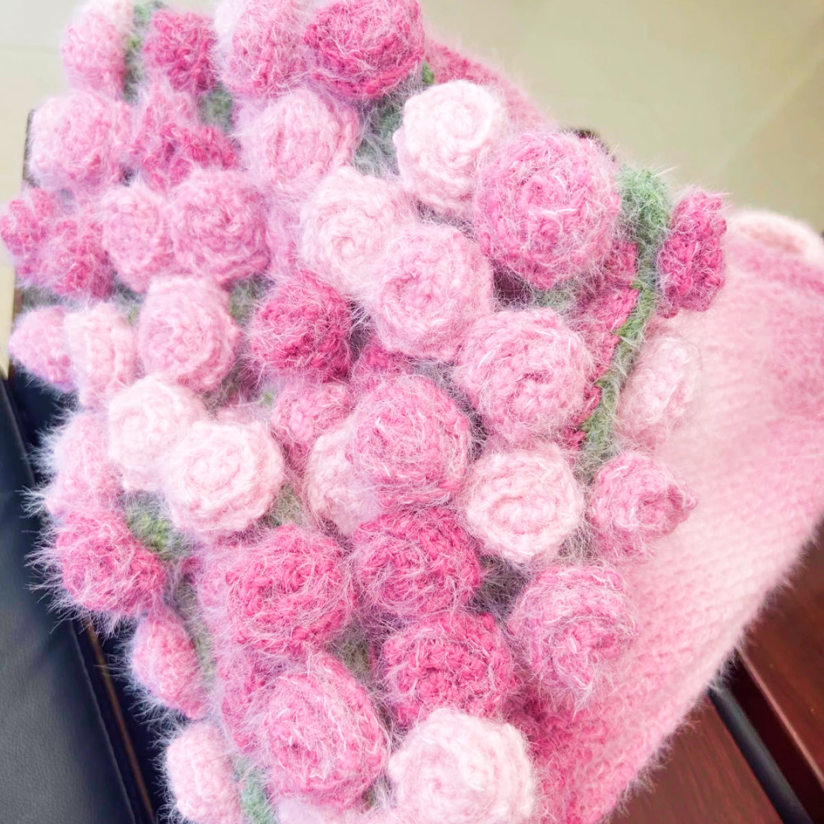 【完成品】広げるとお花畑！ グラデーション 花束ブランケット 完成品 全2色｜円形 ひざ掛け おくるみ 出産祝い ギフト プレゼント インテリア
