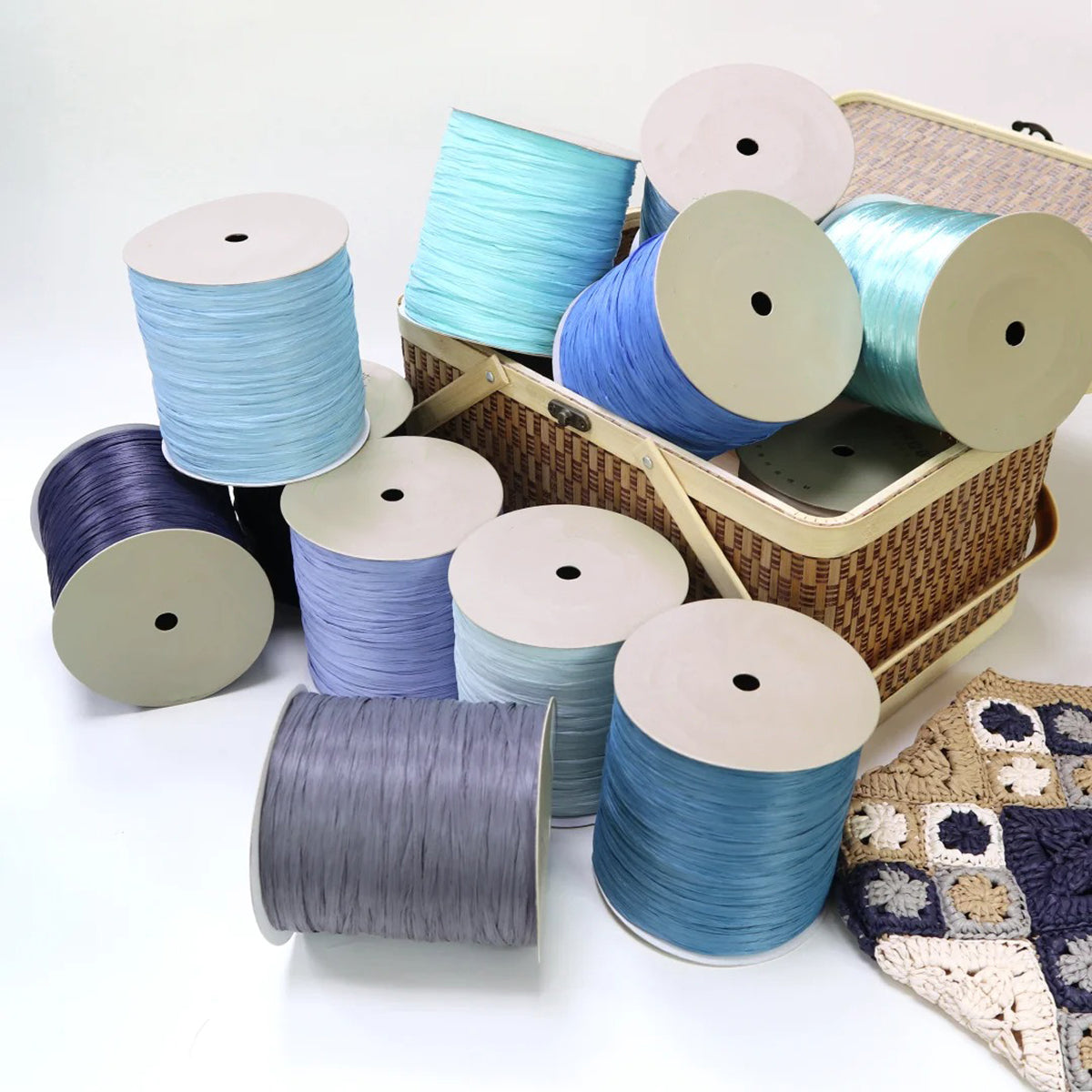 【手にやさしい】Smooth Yarn（スムースヤーン）250m｜ラフィア風｜コットンリンター由来の再生繊維｜スルスル編める夏糸｜麦わら帽子やかごバッグに